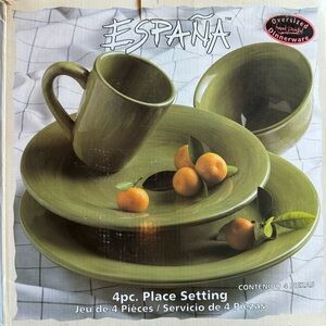 🆕: España Oversized Hand painted Dinnerware 4pc. Place Setting 🍽️
